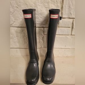 Hunter Rainboots - Size 10 - Black/Blue